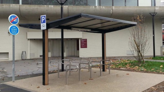 Abri vélos mobilier urbain